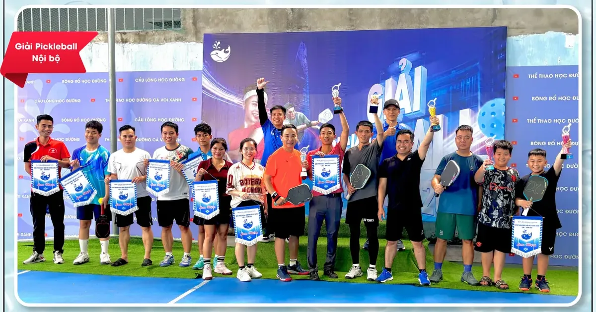 Pickleball Là Gì? Giải Mã Sức Hút Của Môn Thể Thao Mới Tại Kon Tum